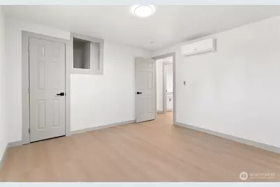 1901 S 18th St, Tacoma, WA 98405 - Photo 12