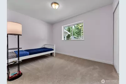 592 Kodiak Avenue, Camano Island, WA 98282 - Photo 8