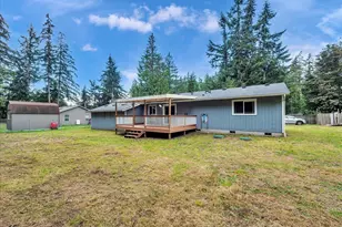 592 Kodiak Ave, Camano Island, WA 98282 - Photo 16
