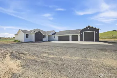 29183 Mammoth Dr, Kennewick, WA 99338 - Photo 2