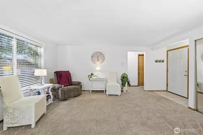 9105 1st Pl NE #1, Lake Stevens, WA 98258 - Photo 10