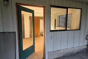 31 E Village View Dr, Allyn, WA 98588 - Photo 28