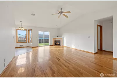 329 Melissa Street, Camano Island, WA 98282 - Photo 6