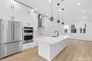 18805 99th Ct NE, Bothell, WA 98011 - Photo 10