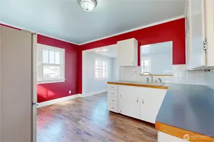 405 SE 8th St, College Place, WA 99324 - Photo 6