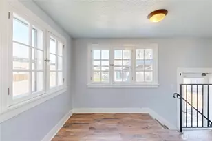 405 SE 8th St, College Place, WA 99324 - Photo 10