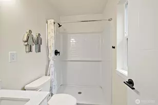 5015 144th St SW, Edmonds, WA 98026 - Photo 8