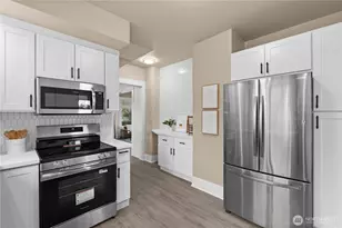 709 S Cedar St, Tacoma, WA 98405 - Photo 16