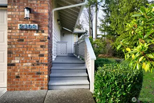 2108 Creekside Cir, Anacortes, WA 98221 - Photo 2