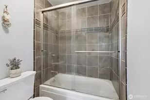 22242 24th Ave S, Des Moines, WA 98198 - Photo 28