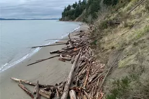 16906 Marine Dr, Stanwood, WA 98292 - Photo 4