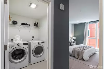 8581 Mary Avenue NW, Seattle, WA 98117 - Photo 14