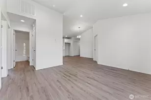 227 Poplar Street NE, Royal City, WA 99357 - Photo 12