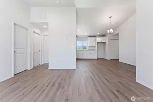 105 Poplar Street NE, Royal City, WA 99357 - Photo 4