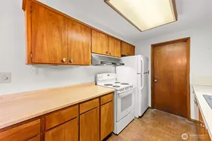 4802 19th Ave SE, Lacey, WA 98503 - Photo 12