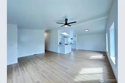 1821 75th Street E #5, Tacoma, WA 98404 - Photo 8