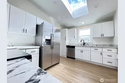 1821 75th Street E #5, Tacoma, WA 98404 - Photo 4