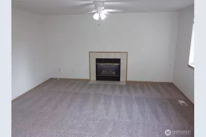 1128 123rd Street Ct E, Tacoma, WA 98445 - Photo 8