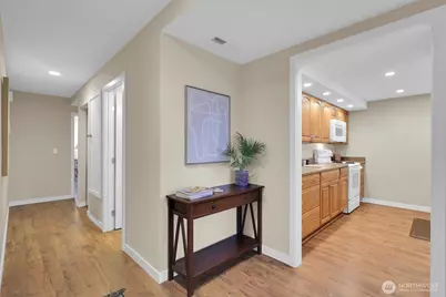 7347 Old Redmond Road #119, Redmond, WA 98052 - Photo 10