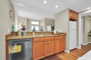 7347 Old Redmond Rd, Redmond, WA 98052 - Photo 8