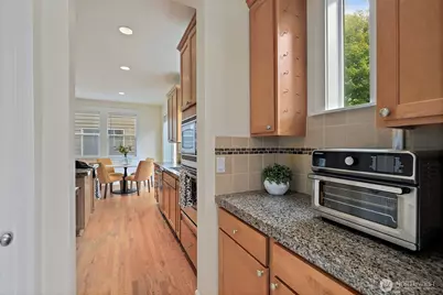 6912 Silent Creek Avenue SE, Snoqualmie, WA 98065 - Photo 10