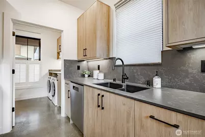 204 Pebblebrook Drive, Lynden, WA 98264 - Photo 12