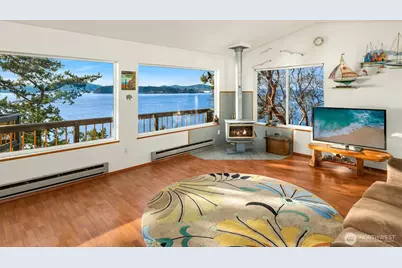 7782 Cypress Way, Anacortes, WA 98221 - Photo 12