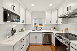 13750 3rd Ave NW, Seattle, WA 98177 - Photo 10