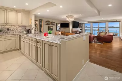 6363 Lake Washington Boulevard NE #203, Kirkland, WA 98033 - Photo 22
