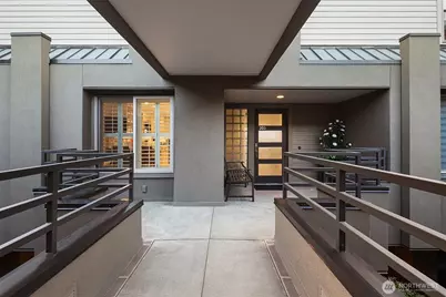 6363 Lake Washington Boulevard NE #203, Kirkland, WA 98033 - Photo 12