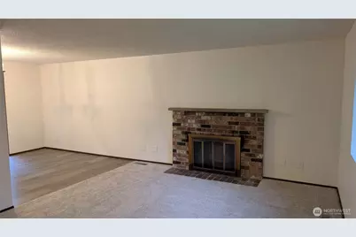 16826 41st Street E, Lake Tapps, WA 98391 - Photo 4