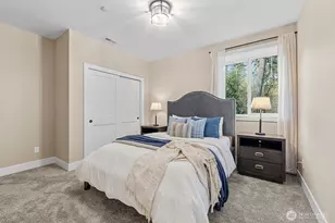 12009 SE 81st Ln, Newcastle, WA 98056 - Photo 32