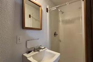 20 NE Saber Dr, Belfair, WA 98528 - Photo 8