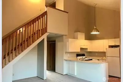 3660 Whitman Avenue N, Seattle, WA 98103 - Photo 32