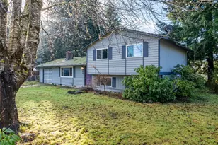 864 Overlook Dr, Morton, WA 98356 - Photo 4