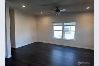 2101 324th Street #174, Federal Way, WA 98003 - Photo 4