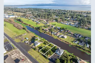 564 & 568 Point Brown Avenue NE, Ocean Shores, WA 98569 - Photo 2