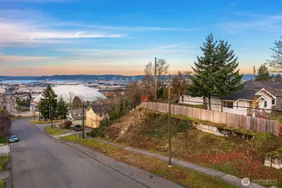 403 E Wright Avenue, Tacoma, WA 98404 - Photo 28