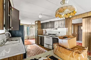 13405 Cedar Ct E, Bonney Lake, WA 98391 - Photo 10