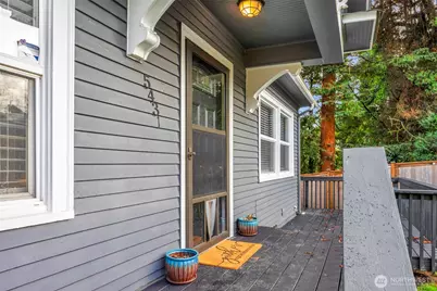 5431 Broadway, Everett, WA 98203 - Photo 2