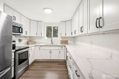 17403 Spanaway Lane E, Spanaway, WA 98387 - Photo 8