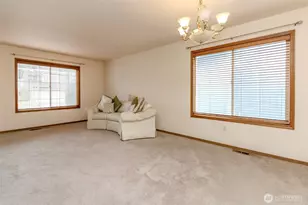 1609 200th St Ct E, Spanaway, WA 98387 - Photo 4