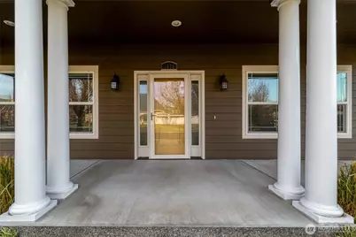 1676 Greenbriar Drive, Walla Walla, WA 99362 - Photo 2