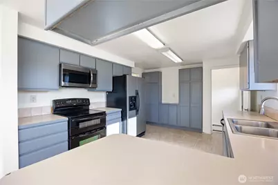 110 W Linden Avenue, Moses Lake, WA 98837 - Photo 12