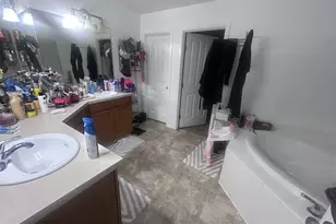 437 20th St NW, Puyallup, WA 98371 - Photo 12