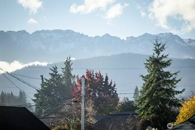 233 E 10th Street, Port Angeles, WA 98362 - Photo 38