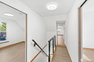 233 E 10th St, Port Angeles, WA 98362 - Photo 24