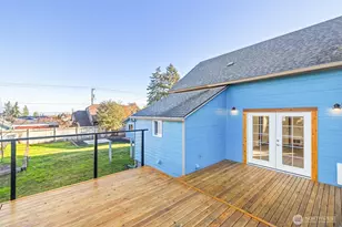 233 E 10th St, Port Angeles, WA 98362 - Photo 14