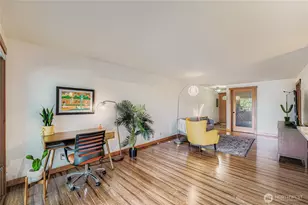 3200 W Commodore Way, Seattle, WA 98199 - Photo 4