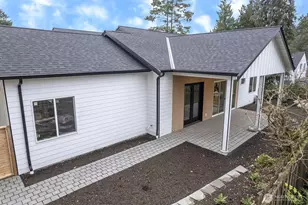 10811 24th Ave NE, Seattle, WA 98125 - Photo 12